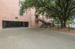 2401 Leon St, Austin, TX 78705 - Photo 29