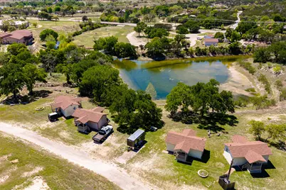 1325 Harper Road, Kerrville, TX 78028 - Photo 21