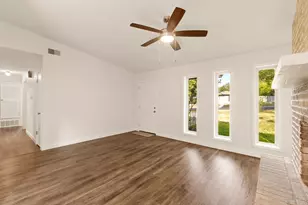 2507 Biggs Dr, Austin, TX 78741 - Photo 7
