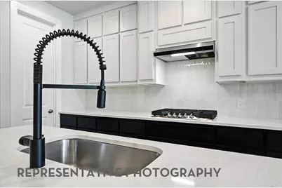 9501 Golden Lion Drive, Austin, TX 78744 - Photo 3