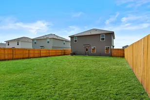 2117 Windflower Ln, Luling, TX 78648 - Photo 31
