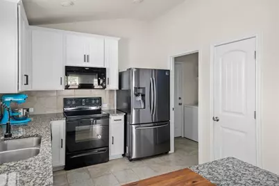 572 Evening Star, Kyle, TX 78640 - Photo 3