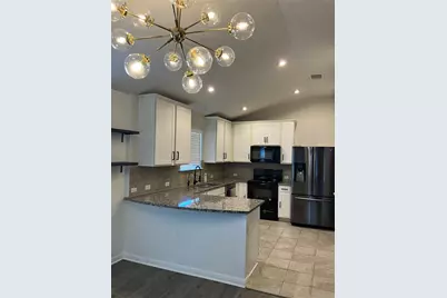 572 Evening Star, Kyle, TX 78640 - Photo 5