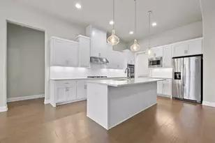 1511 Parke Bluff Bend, Cedar Park, TX 78613 - Photo 13