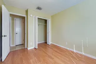 7901 Croftwood Dr, Austin, TX 78749 - Photo 23