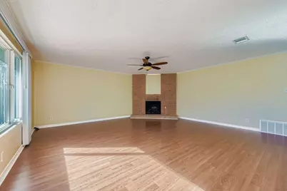 7901 Croftwood Drive, Austin, TX 78749 - Photo 13