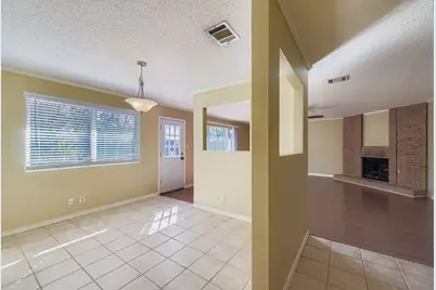 7901 Croftwood Drive, Austin, TX 78749 - Photo 15