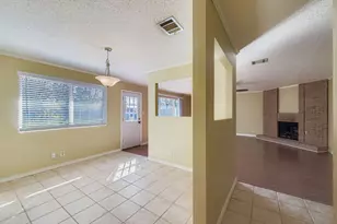 7901 Croftwood Dr, Austin, TX 78749 - Photo 15