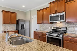 10217 Pinnacle Crest Loop, Austin, TX 78747 - Photo 19