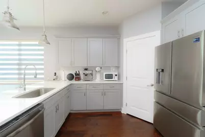302 Delmar Avenue #B, Austin, TX 78752 - Photo 3