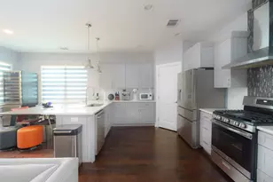 302 Delmar Ave, Austin, TX 78752 - Photo 5