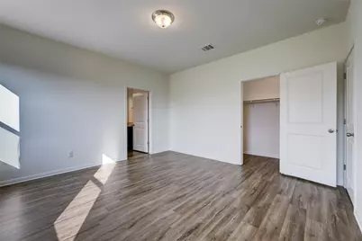210 Seneca Loop, Kyle, TX 78640 - Photo 9