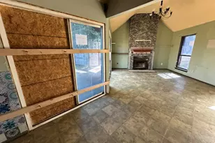 548 Spring River Dr, Martindale, TX 78655 - Photo 9