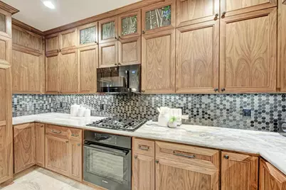 1115 W 7th Street #106, Austin, TX 78703 - Photo 19