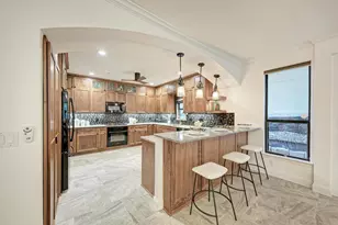 1115 W 7th St, Austin, TX 78703 - Photo 3