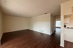 5905 Burrough Dr, Austin, TX 78745 - Photo 9