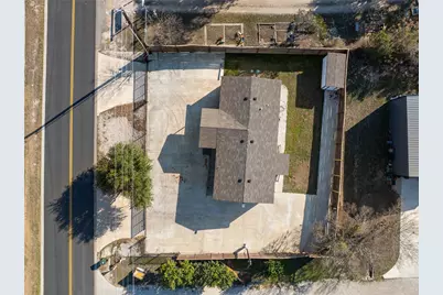 624 S Old Stagecoach Road, Kyle, TX 78640 - Photo 13