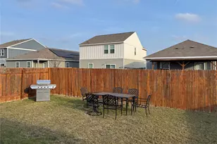 13017 Foreston Dr, Austin, TX 78754 - Photo 11