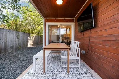 1148 Webberville Road #6, Austin, TX 78721 - Photo 31