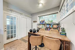 2834 Salado St, Austin, TX 78705 - Photo 11