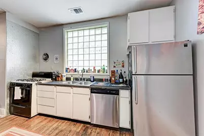 2834 Salado Street, Austin, TX 78705 - Photo 9