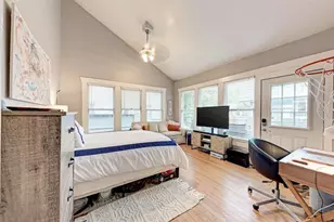 2834 Salado St, Austin, TX 78705 - Photo 13