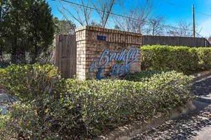 802 S 1st St, Austin, TX 78704 - Photo 21