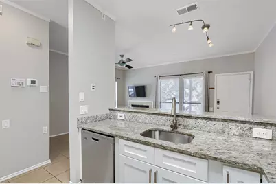 802 S 1st Street #206, Austin, TX 78704 - Photo 9