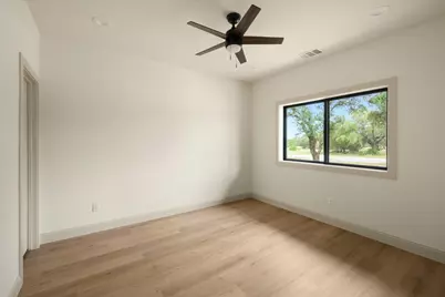 114 Rolling Hill Drive, Horseshoe Bay, TX 78657 - Photo 19