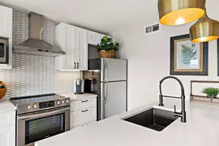 305 Venture Blvd S, Lago Vista, TX 78645 - Photo 9