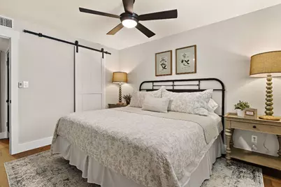 305 Venture Boulevard S, Lago Vista, TX 78645 - Photo 19