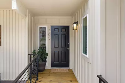 305 Venture Boulevard S, Lago Vista, TX 78645 - Photo 5