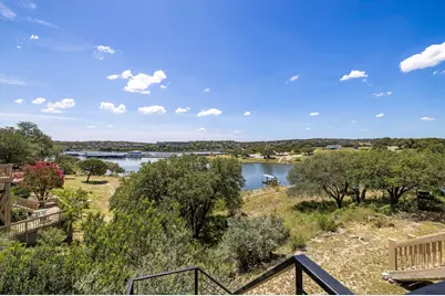 305 Venture Boulevard S, Lago Vista, TX 78645 - Photo 37