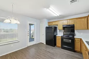 13516 Lyndon B Johnson, Manor, TX 78653 - Photo 3