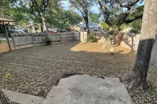 12613 Tree Line Dr, Austin, TX 78729 - Photo 15