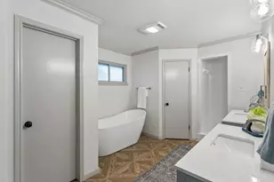 11503 Dosshills Dr, Austin, TX 78750 - Photo 9