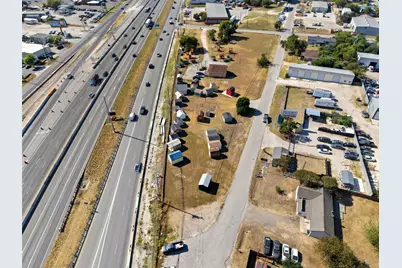 15524 N Interstate 35 Highway, Austin, TX 78728 - Photo 3