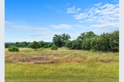 650 Strada Luca, Florence, TX 76527 - Photo 1