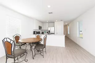 539 Commander Abbott Dr, Jarrell, TX 76537 - Photo 3