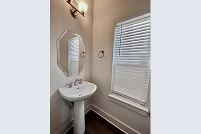 13501 Metric Boulevard #1, Austin, TX 78727 - Photo 11