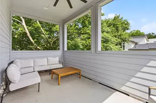 1707 Deloney St, Austin, TX 78721 - Photo 23