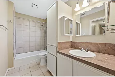 8011 Lazy Lane #B, Austin, TX 78757 - Photo 15