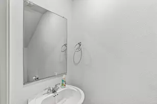 889 Powell St, Kyle, TX 78640 - Photo 15