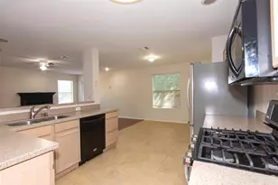 2321 Friarcreek Loop, Round Rock, TX 78664 - Photo 11