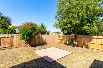 2321 Friarcreek Loop, Round Rock, TX 78664 - Photo 29