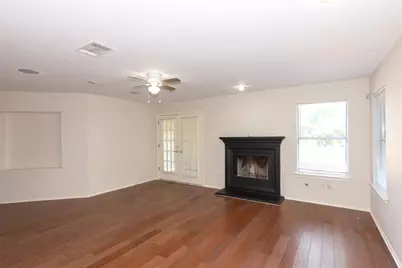 2321 Friarcreek Loop, Round Rock, TX 78664 - Photo 5