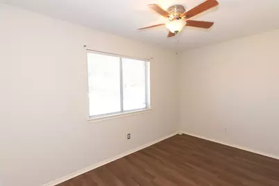 2321 Friarcreek Loop, Round Rock, TX 78664 - Photo 21