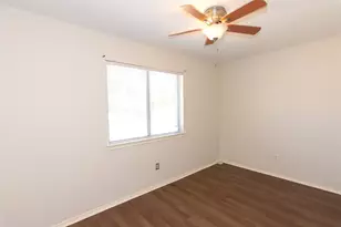 2321 Friarcreek Loop, Round Rock, TX 78664 - Photo 21