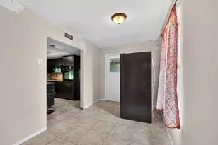 1405 Southwood Hills Dr, Taylor, TX 76574 - Photo 9