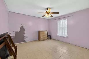 1405 Southwood Hills Dr, Taylor, TX 76574 - Photo 13